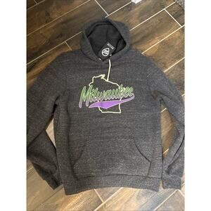 Where I’m From Milwaukee Bucks Men’s Large Gray Sweatshirt NEW